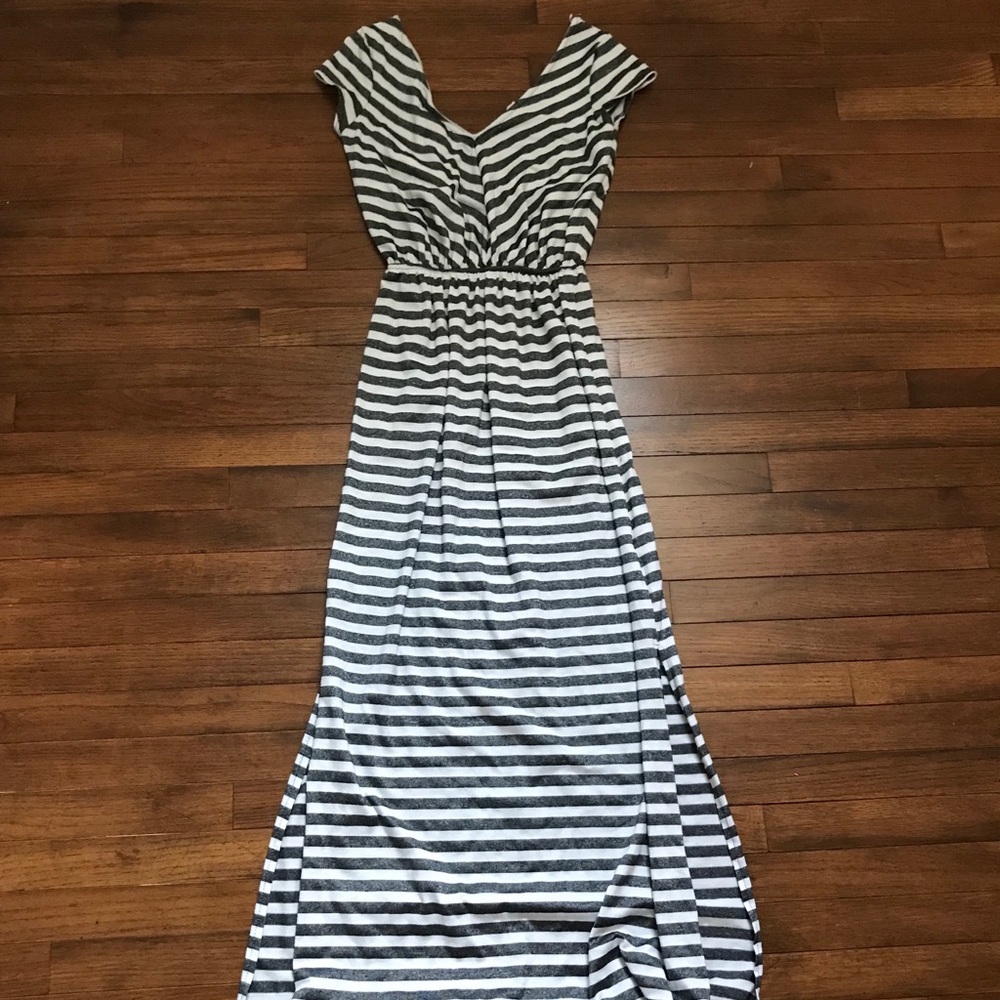 Size XS urban outfitters dress